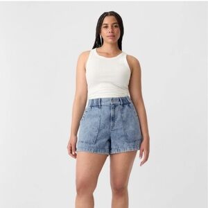 Gap Mid Rise Easy Utility 90s Mom Denim Shorts Elastic Waistband Light Wash